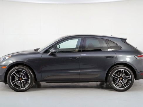 Used 2021 Porsche Macan image 47