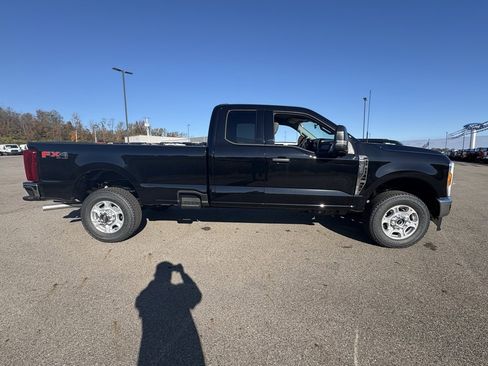 New 2026 Ford F350 XLT w/ FX4 Off-Road Package image 6
