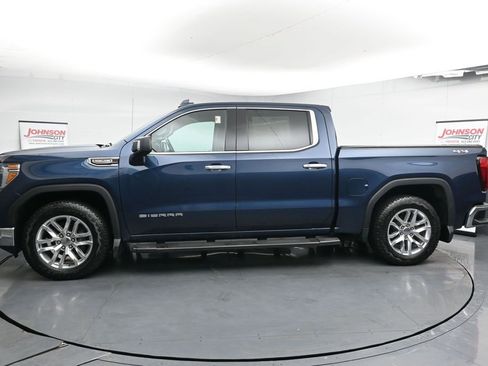 Used 2022 GMC Sierra 1500 SLT w/ SLT Convenience Package image 5