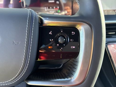 Certified 2026 INFINITI QX80 4WD image 14