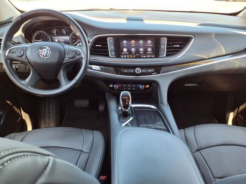 Used 2021 Buick Enclave Essence w/ Sport Touring Edition AWD/4WD image 8