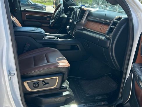 Used 2021 RAM 1500 Limited AWD/4WD image 16