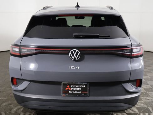 Used 2023 Volkswagen ID.4 Pro image 12