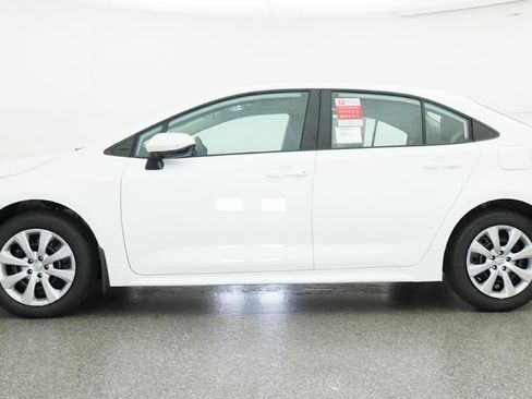 New 2026 Toyota Corolla LE FWD image 19