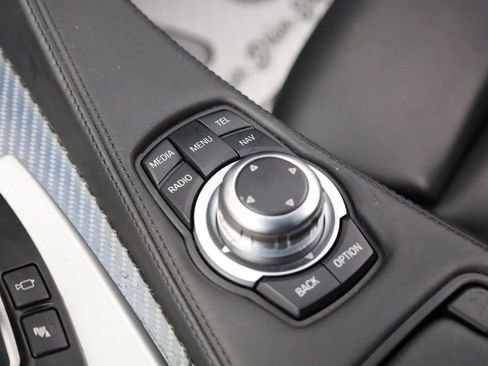 Used 2013 BMW M6 2dr Coupe image 34
