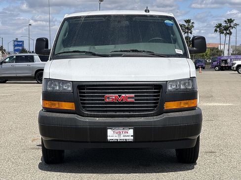 New 2026 GMC Savana 2500 w/ Driver Convenience Package RWD image 2
