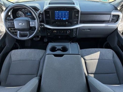 Used 2022 Ford F150 XLT image 11