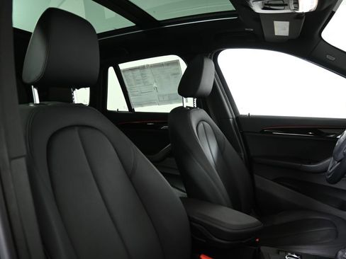 Used 2018 BMW X1 xDrive28i image 35