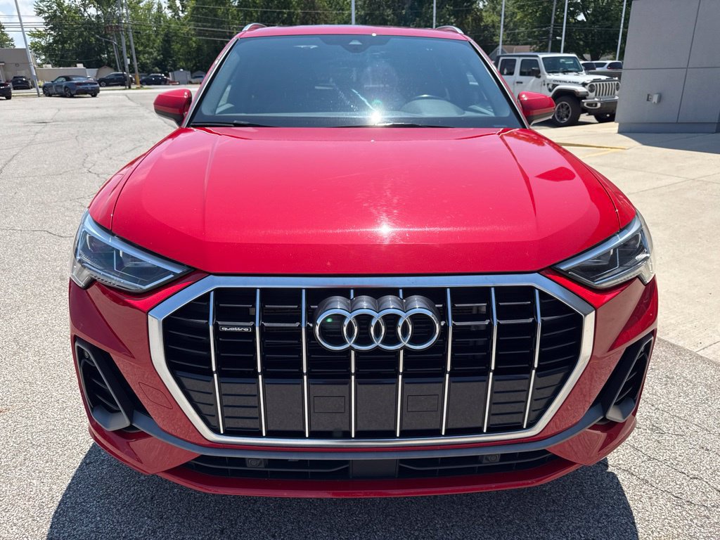 Used 2024 Audi Q3 2.0T Premium AWD/4WD image 13