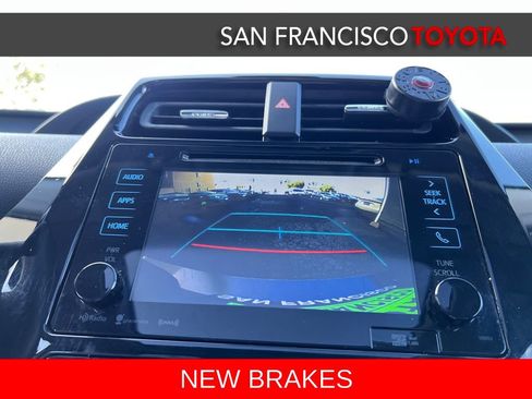 Used 2016 Toyota Prius Four image 27