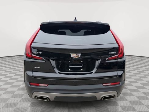 Used 2021 Cadillac XT4 Premium Luxury w/ Cold Weather Package AWD/4WD image 6