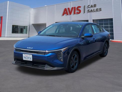 Used 2025 Kia K4 FWD image 1