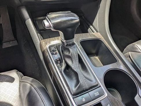 Used 2020 Kia Optima Premium image 15