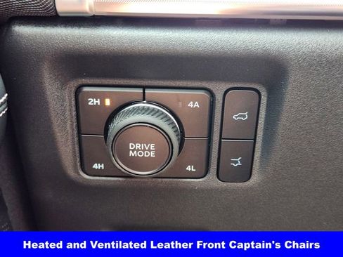 New 2026 Ford Expedition Platinum w/ Stealth Appearance Package AWD/4WD image 22