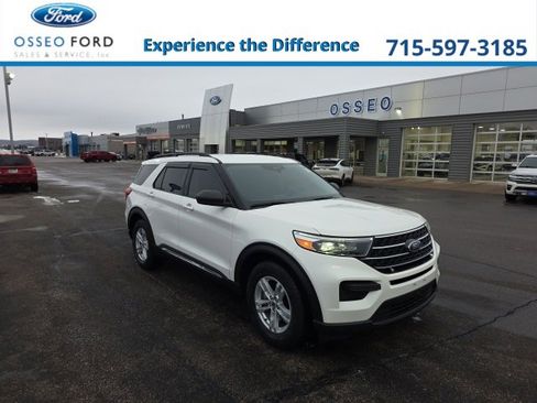 Certified 2022 Ford Explorer XLT image 1