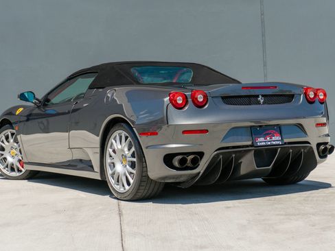 Used 2005 Ferrari F430 Spider RWD image 9