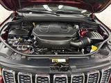 Used 2020 Jeep Grand Cherokee Limited w/ Luxury Group II image 3