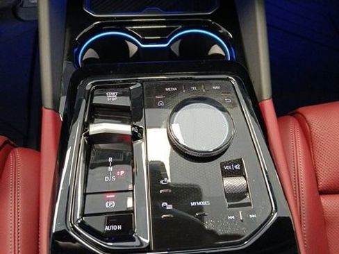 Used 2026 BMW 530i image 19