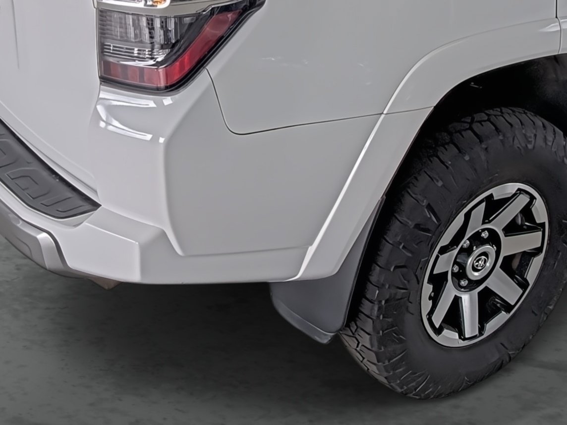 Used 2022 Toyota 4Runner TRD Off-Road Premium AWD/4WD image 12