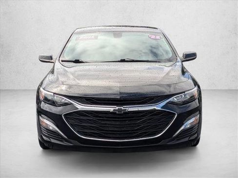 Used 2022 Chevrolet Malibu RS FWD image 2