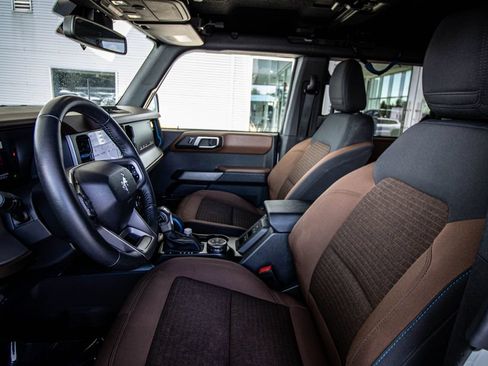 Used 2023 Ford Bronco Outer Banks AWD/4WD image 24