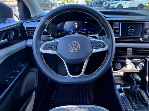 Used 2023 Volkswagen Taos S w/ Driver Assistance Package FWD image 5