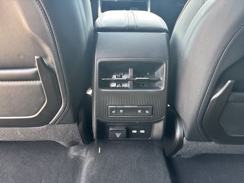Used 2025 Jeep Wagoneer S Launch Edition AWD/4WD image 23