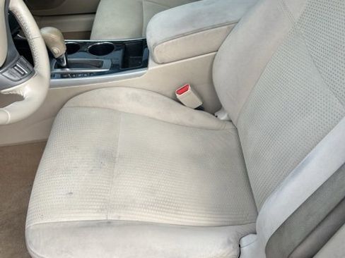 Used 2014 Nissan Altima 2.5 SV w/ Convenience Package image 10