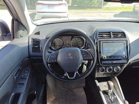 New 2025 Mitsubishi Outlander Sport LE image 23