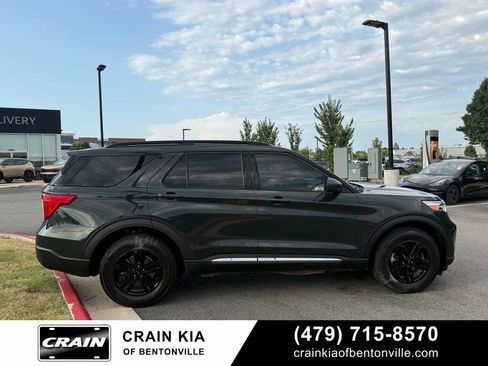 Used 2022 Ford Explorer XLT w/ Equipment Group 202A AWD/4WD image 8