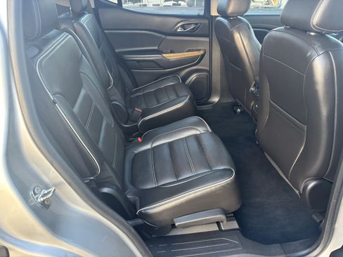 Used 2019 GMC Acadia Denali w/ Technology Package image 24