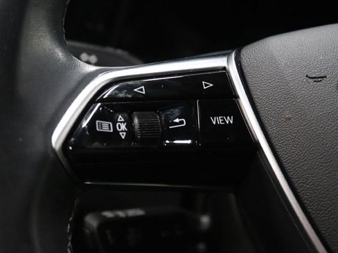 Used 2021 Audi A6 Premium Plus w/ Premium Plus Package image 12