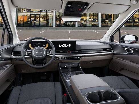 New 2026 Kia Carnival LX FWD image 14