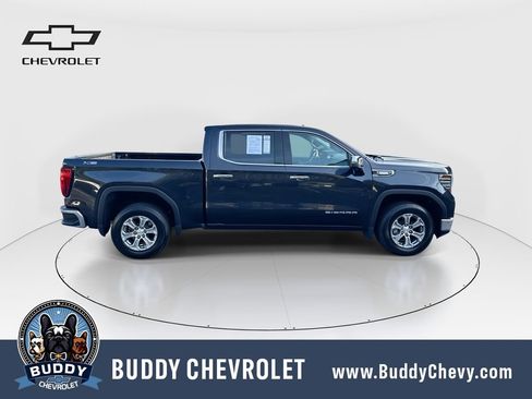 Used 2023 GMC Sierra 1500 SLT w/ X31 Off-Road Package AWD/4WD image 9