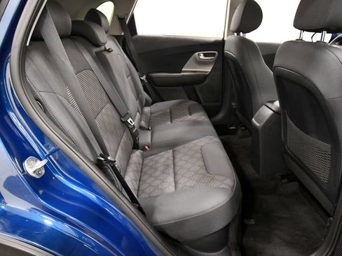 Used 2019 Kia Niro LX FWD image 16
