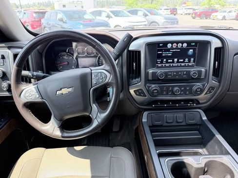 Used 2017 Chevrolet Silverado 1500 LTZ w/ High Desert Package AWD/4WD image 17