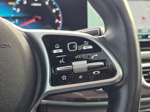 Certified 2023 Mercedes-Benz GLS 450 4MATIC w/ AMG Line Exterior image 37