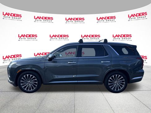 Used 2023 Hyundai Palisade Calligraphy FWD image 6