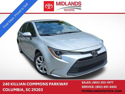 Used 2023 Toyota Corolla LE FWD image 1
