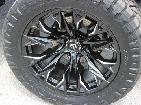 Used 2024 Chevrolet Silverado 1500 RST w/ True North Edition Plus AWD/4WD image 16