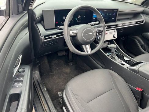 Used 2025 Hyundai Tucson SEL AWD/4WD image 7