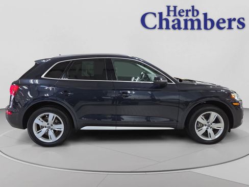 Used 2019 Audi Q5 2.0T Premium Plus AWD/4WD image 11