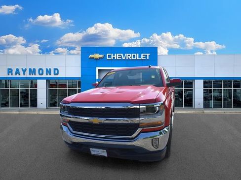 Used 2018 Chevrolet Silverado 1500 LT w/ All Star Edition AWD/4WD image 7