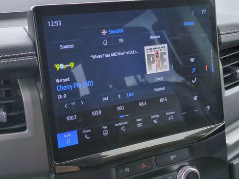 Used 2024 Ford Expedition XLT RWD image 16