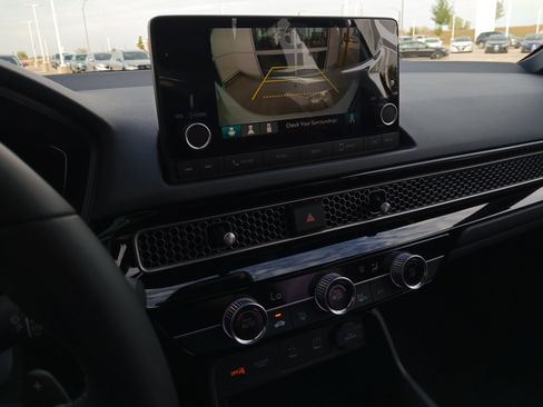 New 2025 Honda Civic Sport image 11