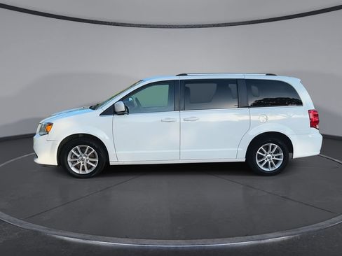 Used 2019 Dodge Grand Caravan SXT FWD image 5
