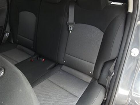 Used 2020 Kia Soul LX FWD image 40