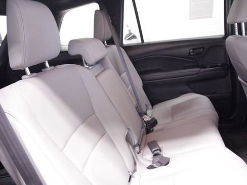 Certified 2023 Honda Passport EX-L image 20