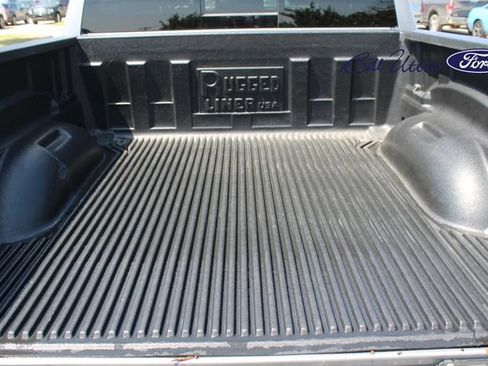Used 2025 RAM 1500 Laramie AWD/4WD image 10