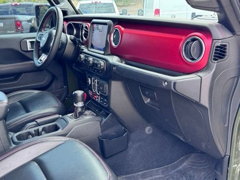 Used 2023 Jeep Gladiator Rubicon w/ LED Lighting Group AWD/4WD image 15